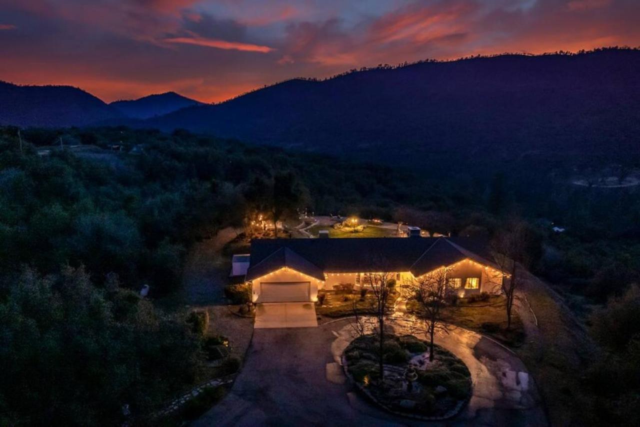 Fairy Tale 13-acre Sunset At Windy Gap Valley Near Yosemite Ahwahnee