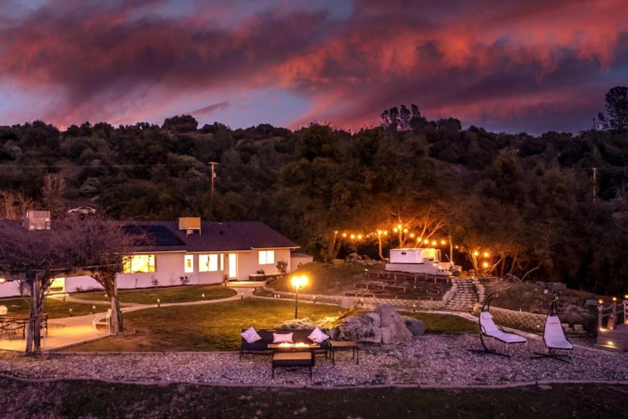 Fairy Tale 13-acre Sunset At Windy Gap Valley Near Yosemite * Ahwahnee