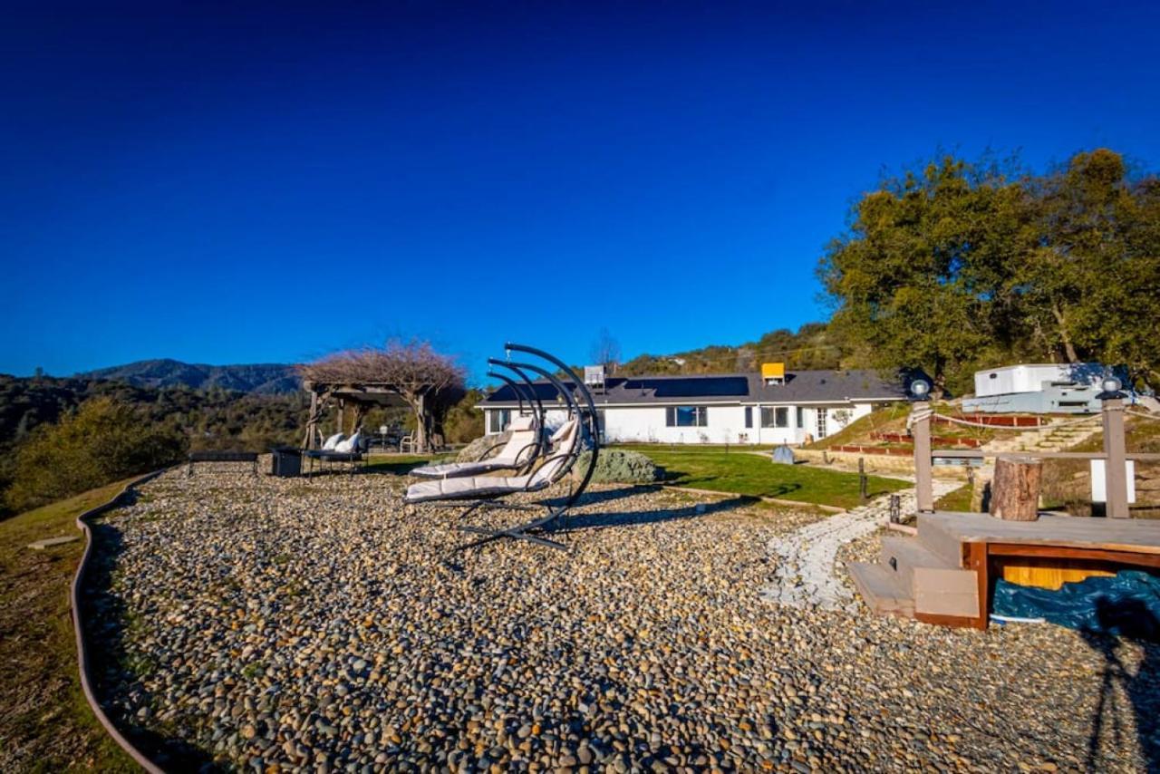 Vakantiehuis Fairy Tale 13-acre Sunset At Windy Gap Valley Near Yosemite *
